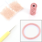DIY kit armband haken met 11/0 - light tea rose