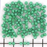Tsjechisch facet rond 3 mm - pearl shine light green