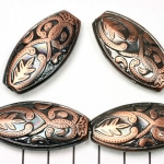 oval flat decorated 40 mm - brass