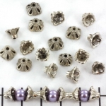 beadshood square 8 mm  - silver