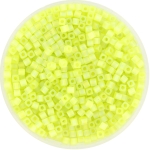 miyuki cubes 1.8 mm - transparant matte ab chartreuse