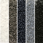 miyuki seed beads 15/0 - black and white