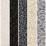 miyuki rocailles 15/0 - black and white 2