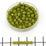 Tsjechisch facet rond 4 mm - opaque olive