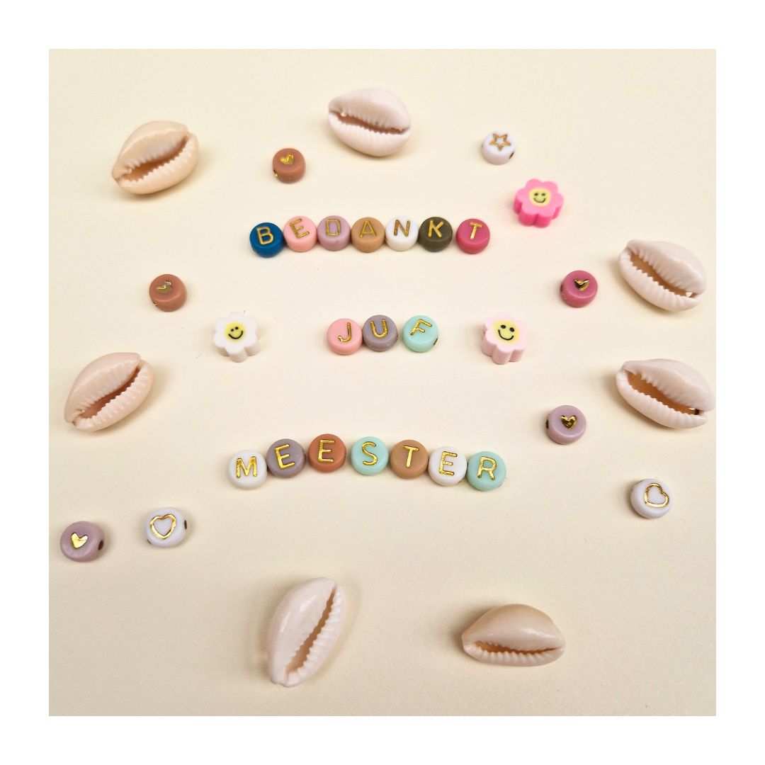 Extra pictures letter beads flat round - nature colors 7 mm