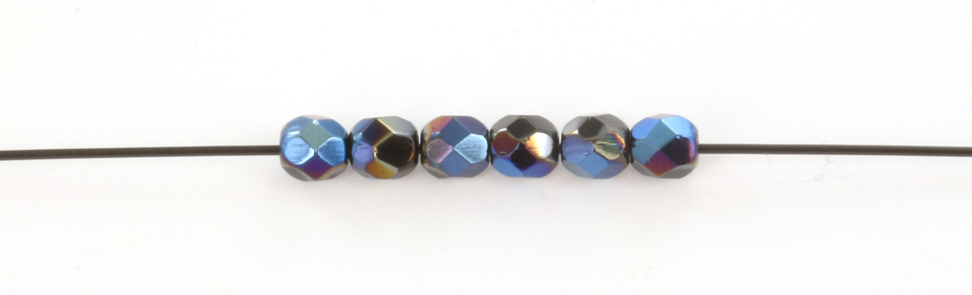 Extra pictures Czech faceted round 4 mm - blue iris jet