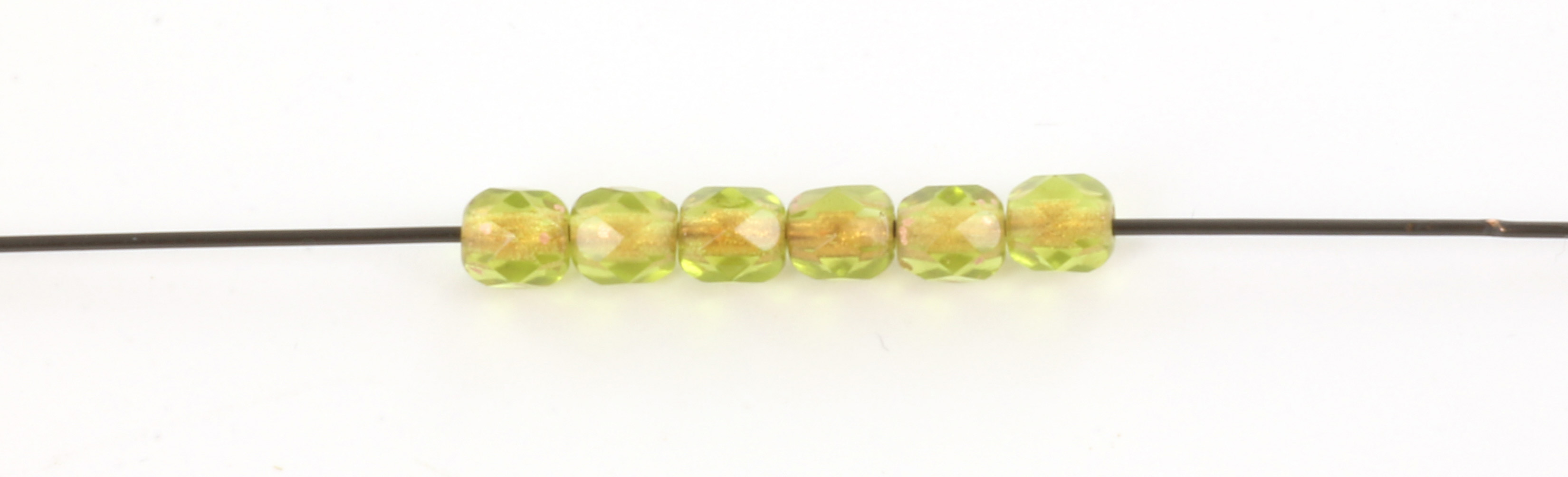 Extra pictures Czech faceted round 4 mm - copper line olivine