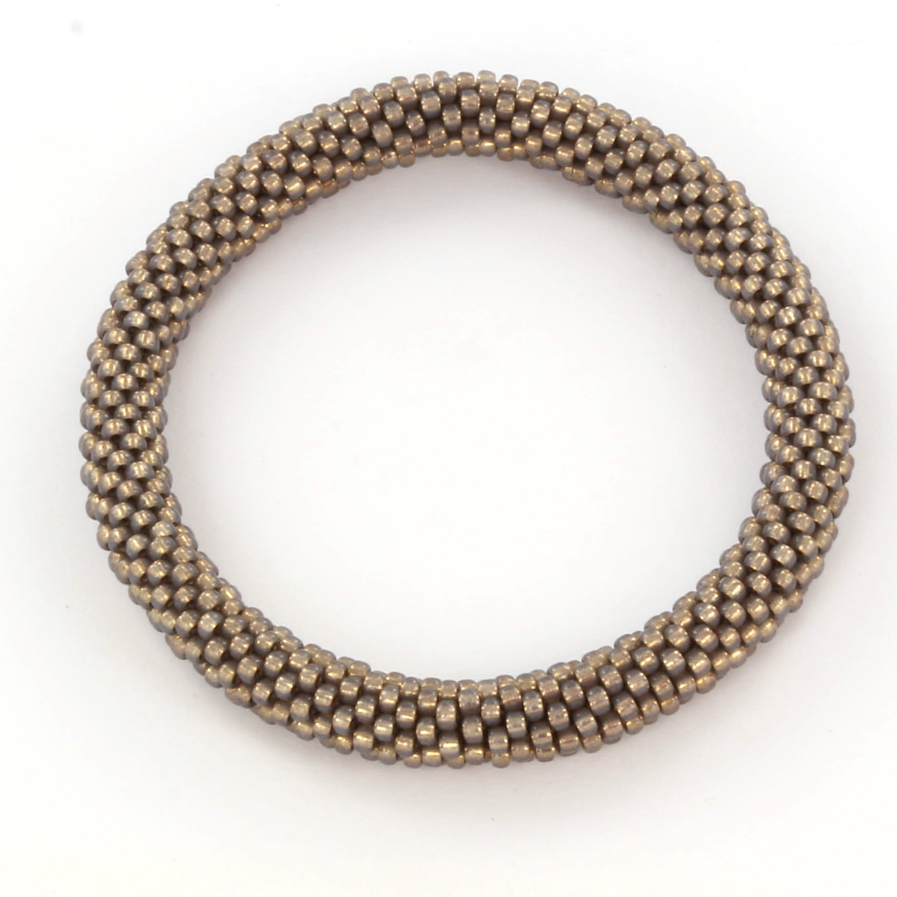 Extra foto's DIY kit armband haken met 11/0 - silverlined dyed taupe