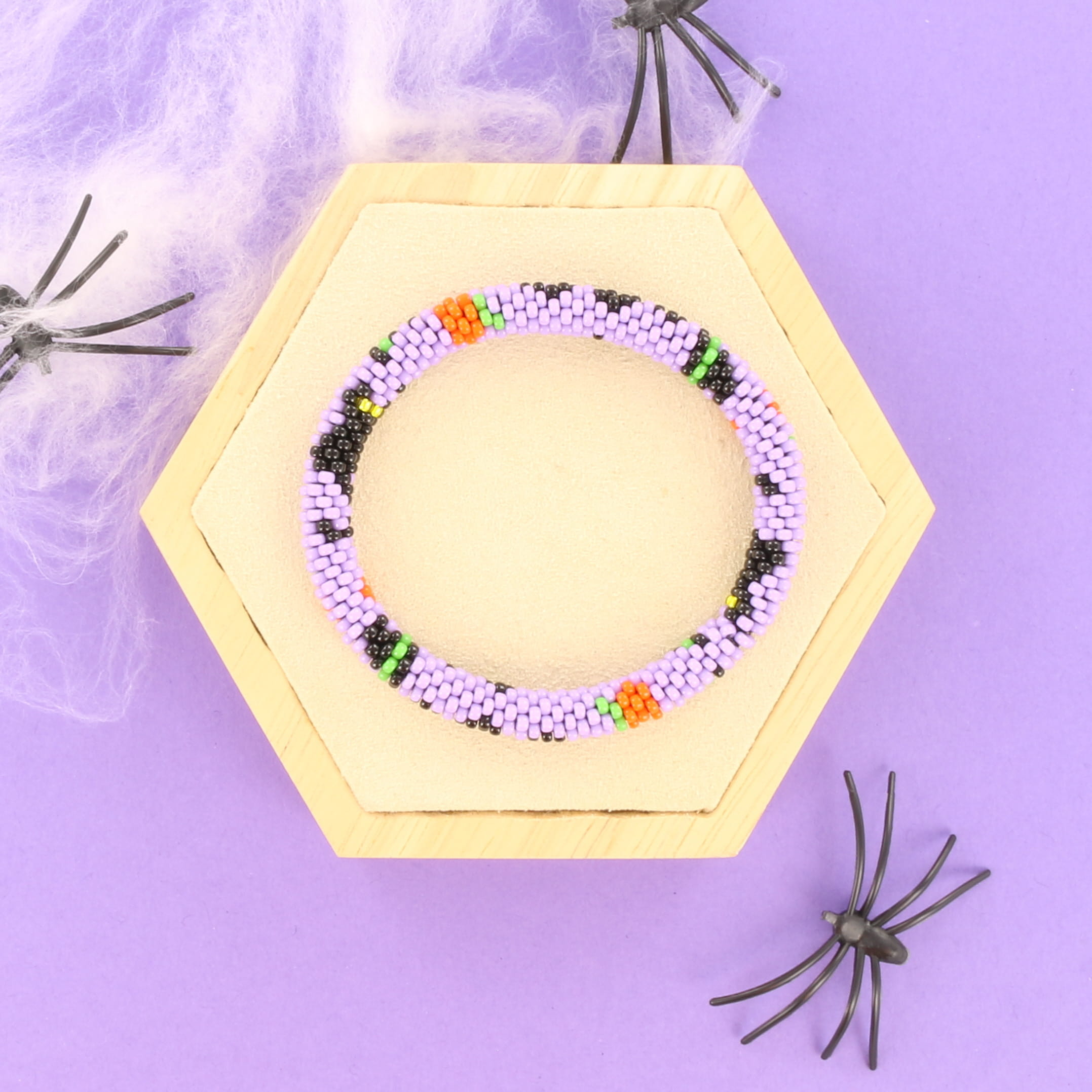 Extra pictures DIY kit bracelet crochet with 11/0 - halloween cat pumpkin hat