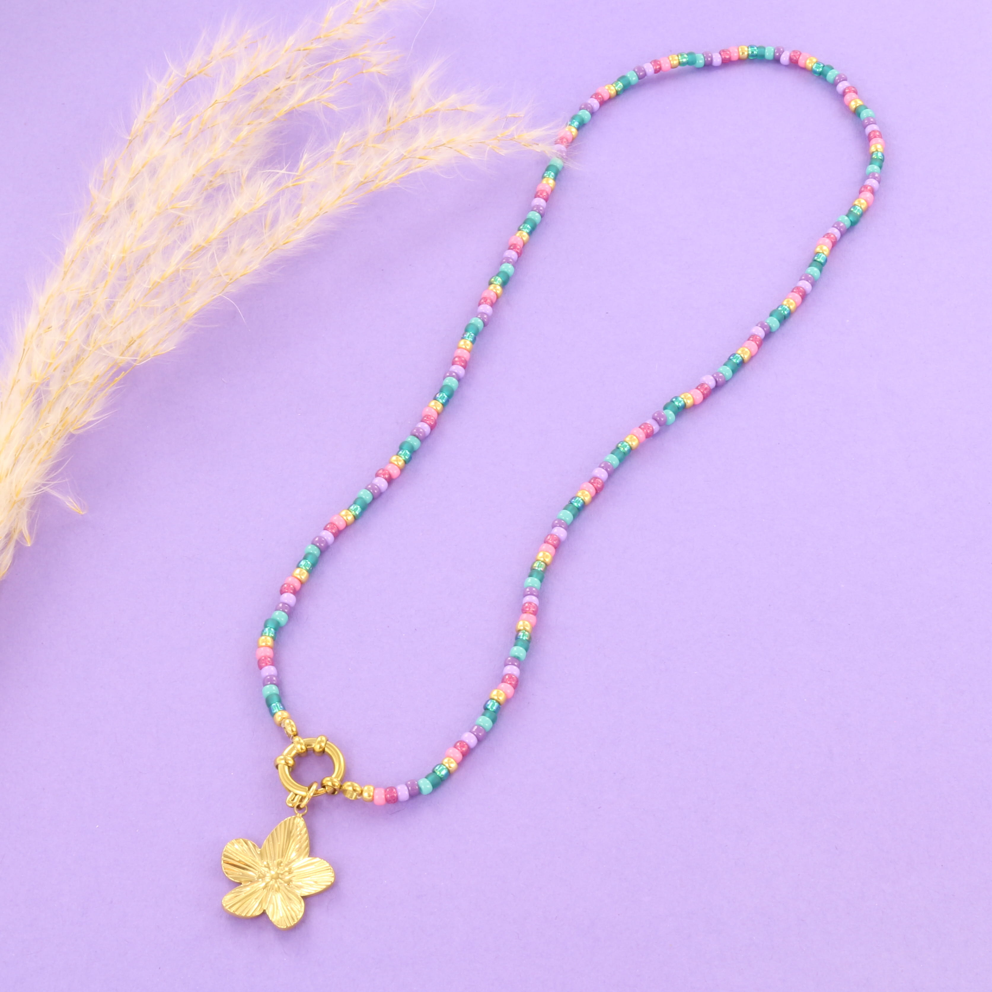 Extra pictures DIY package - wicked meadow flower necklace
