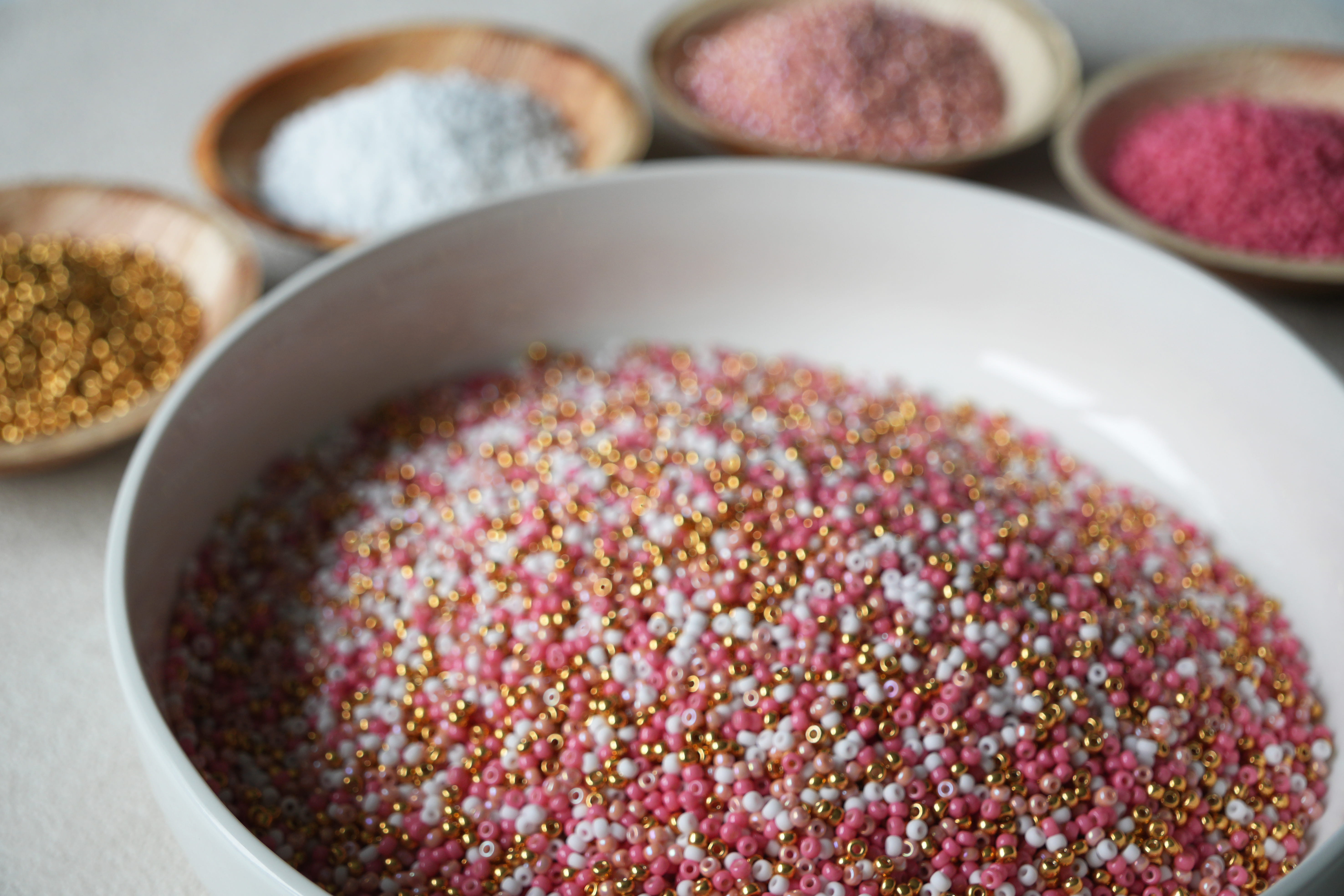 Extra pictures miyuki seed beads 8/0 - holiday pink