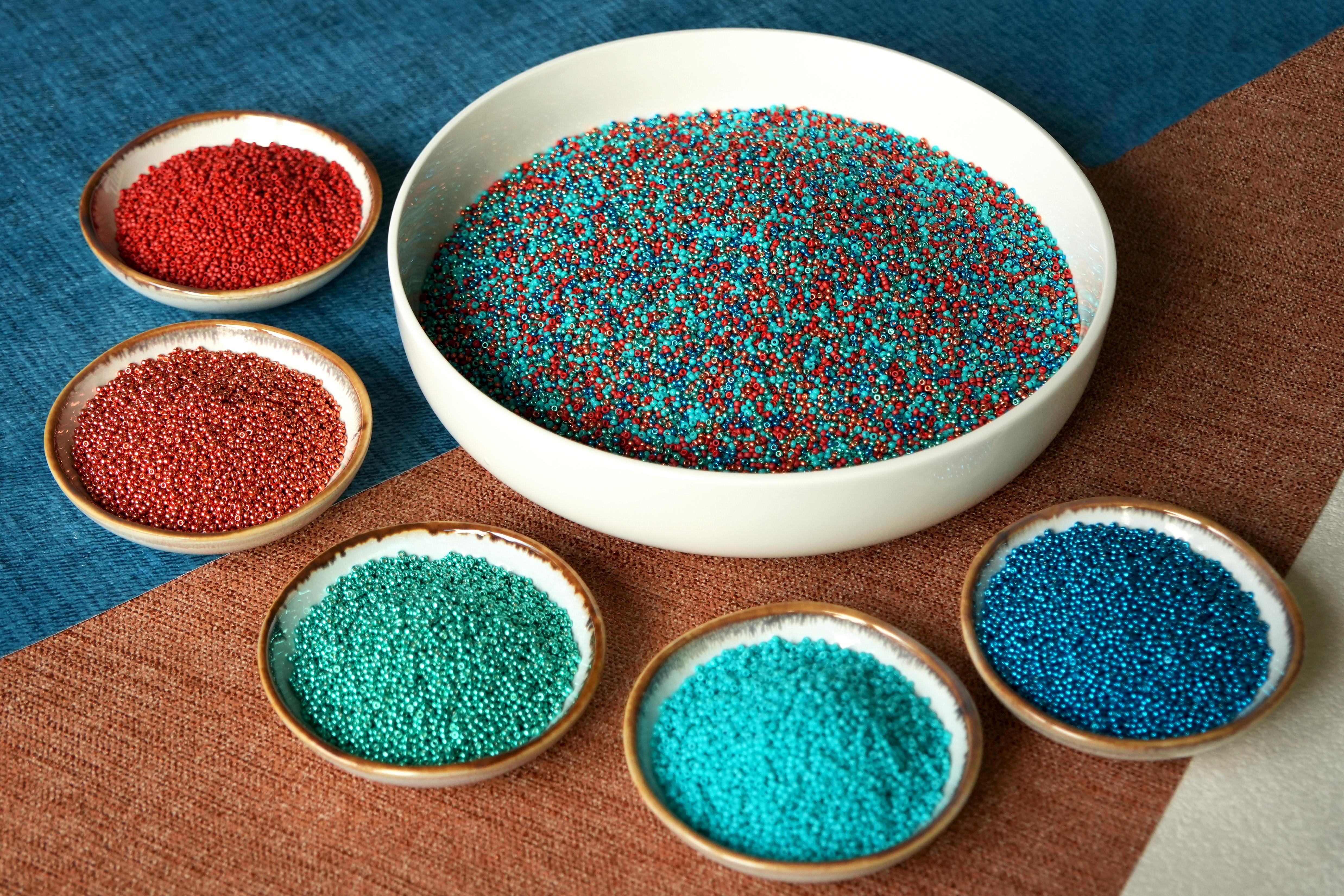 Extra foto's miyuki rocailles 11/0 - blue corals