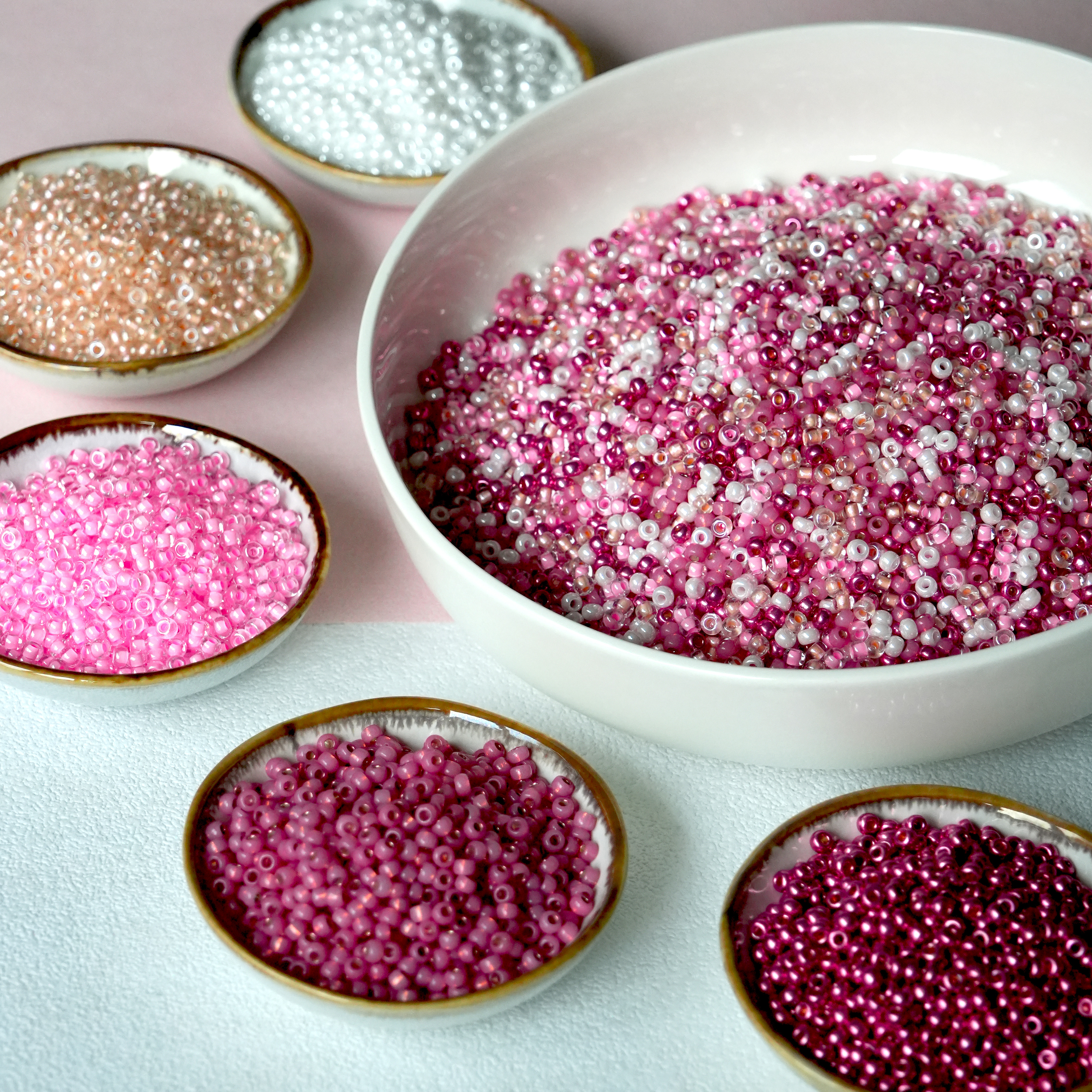 Extra pictures miyuki seed beads 6/0 - pink party