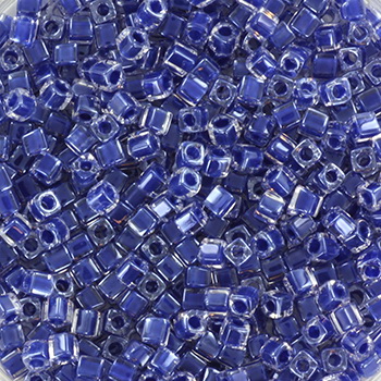 Extra foto's miyuki cubes 1.8 mm - royal blue lined crystal 