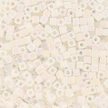 Extra pictures miyuki cubes 1.8 mm - opaque ab white