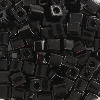 Extra foto's miyuki cubes 4 mm - opaque black