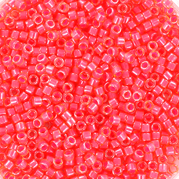 Extra pictures miyuki delica's 11/0 - luminous poppy red