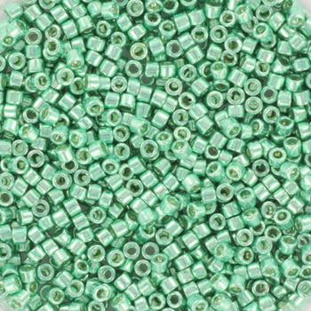 Extra foto's miyuki delica's 11/0 - galvanized dark mint green