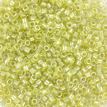Extra foto's miyuki delica's 11/0 - sparkling celery lined crystal 