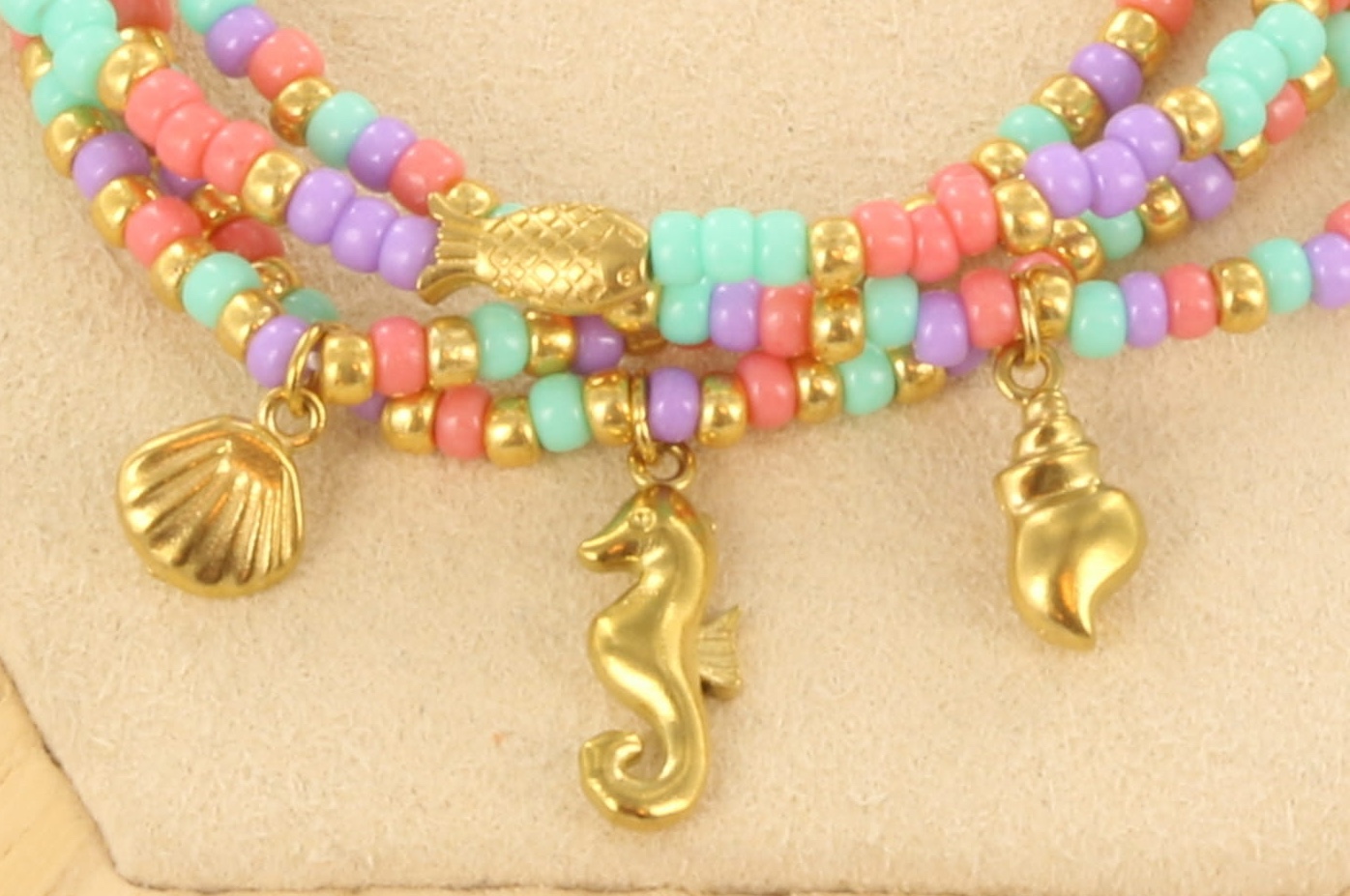 Extra foto's DIY pakket - sea charms armbandjes