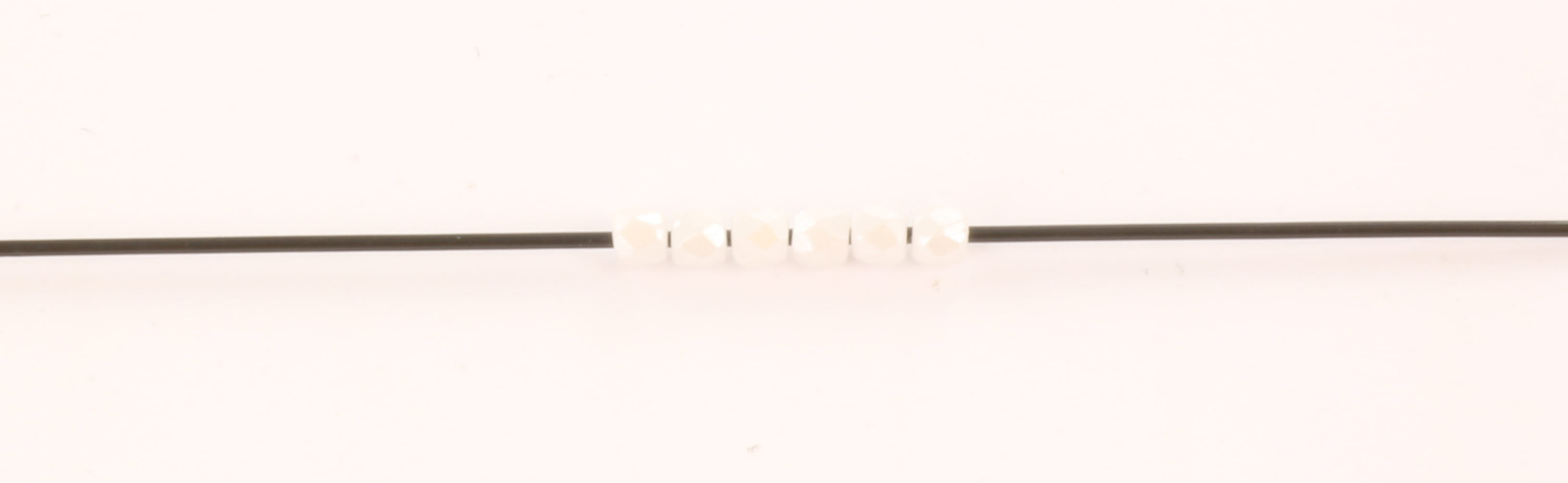 Extra foto's Tsjechisch facet rond 2 mm - pastel white